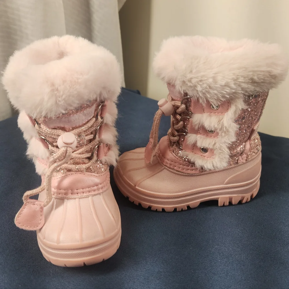 London Fog Toddler Pink Glitter Snow Boots Size 6.  #X15